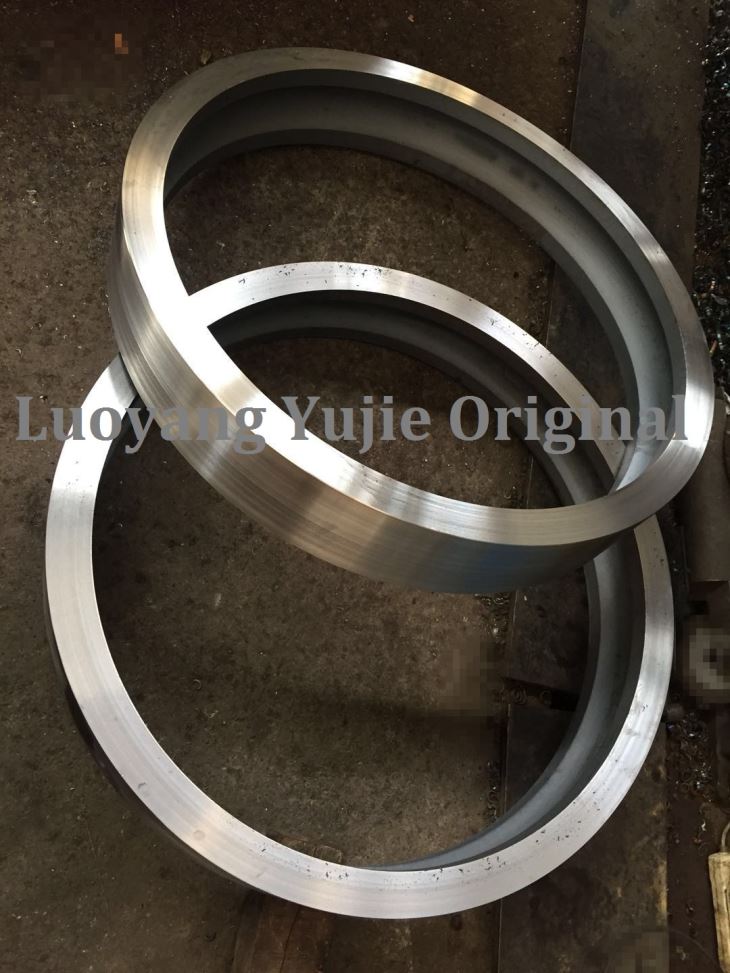 Bearing Ball Track Machined By 1.6m Vertical Machining Tool Equipment